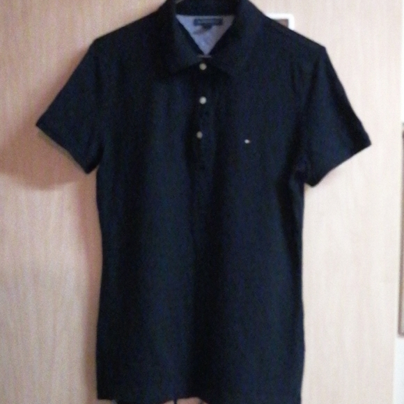 Tommy Hilfiger Tops - Like New Tommy Hilfiger Polo